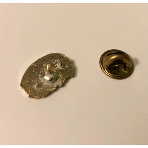 Vintage Prince  Rupert British Columbia Alberta Pacific Region Pins Enamel - Picture 7 of 16